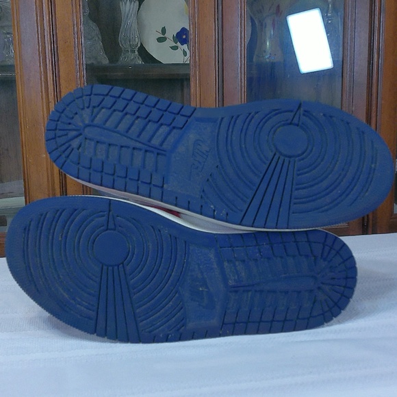 EC Nike Air Jordan 1 Retro ‘USA’ Mid SE Sneakers Woman’s Sz US 8.5/EU 40 - Picture 8 of 12